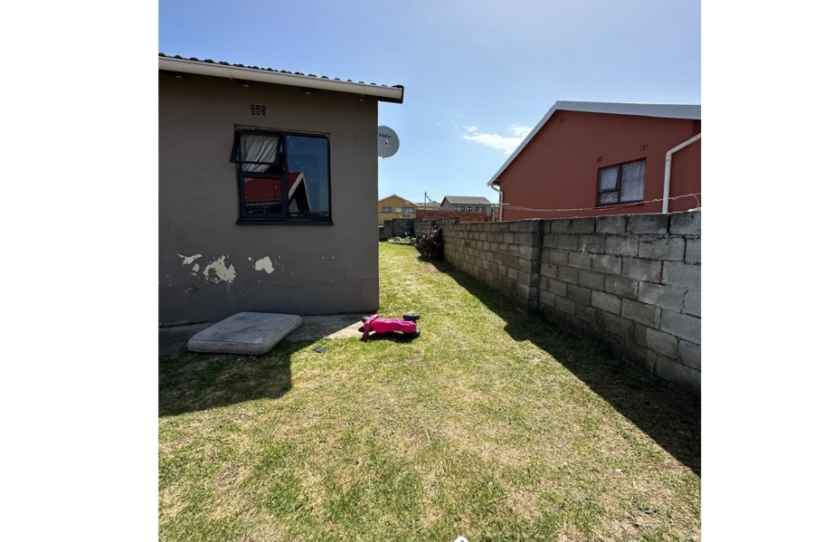 2 Bedroom Property for Sale in Haven Hills Eastern Cape